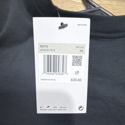 Nike Boys Black  Short Sleeve T-Shirt Size XS