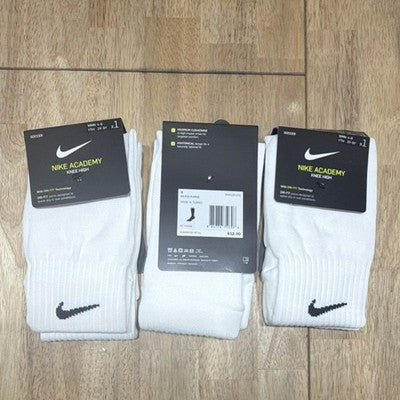 Nike Soccer Socks W 4-6 or Y 3Y-5Y — 3 pairs