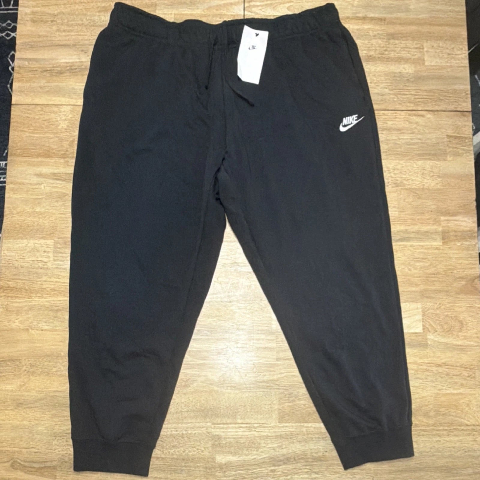 Nike Women's Plus Size black sweatpants (1X) XL