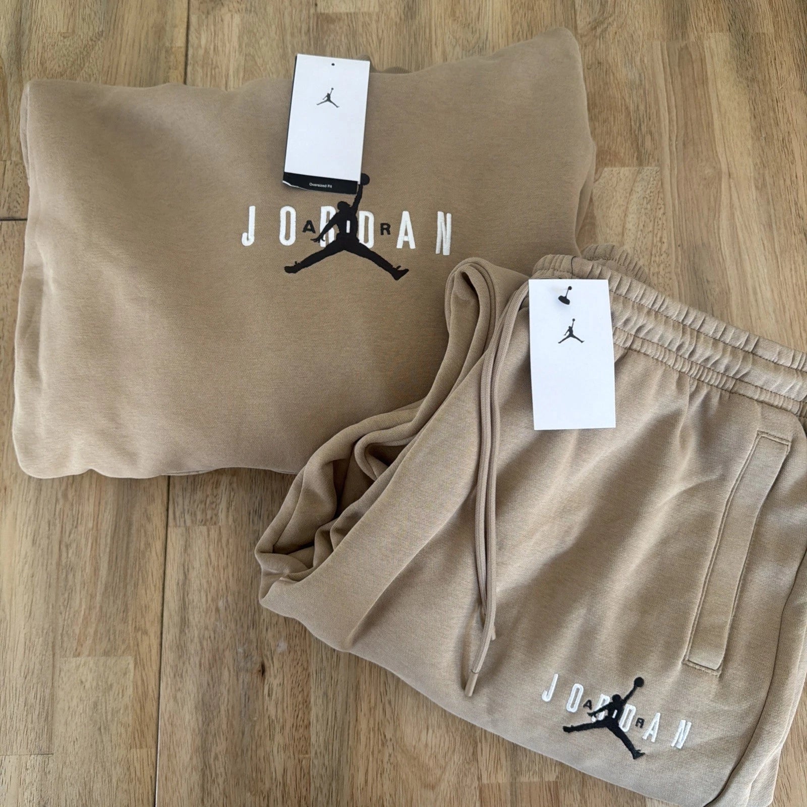 Jordan 2 Piece Sweatsuit Men’s XL - New With Tags - OVERSIZED