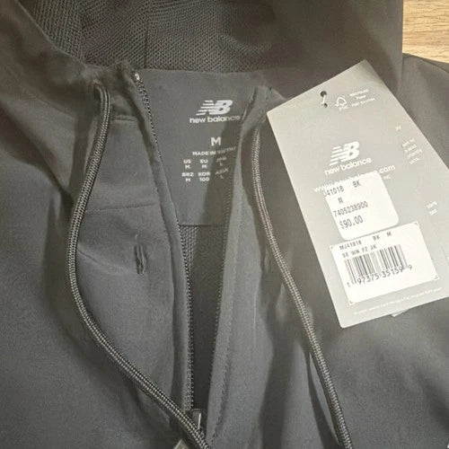 New Balance Men's Windbreaker Jacket Black M Full-Zip Hooded MJ41018 Polyester