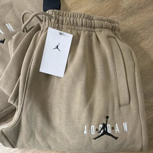 Jordan Beige Oversized Hoodie & Pants Tracksuit Set – Men’s Size S | Premium Streetwear Sweatsuit