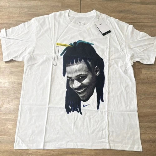 Nike The Nike Tee Loose Fit Men's White Graphic T-Shirt L HJ3428-100