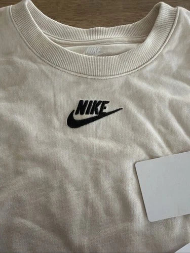 Nike Girls 6 - 2 Piece Set 36N024-X27 Off White New With Tags
