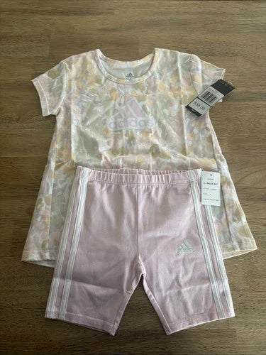 Adidas Girls Size 4 - 2 Piece Set New With Tags