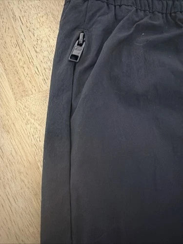 New Balance Shorts Size L Mens Black Woven 5" Athletic Stretch $60