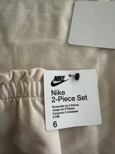 Nike Girls 6 - 2 Piece Set 36N024-X27 Off White New With Tags