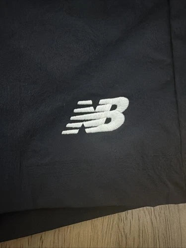 New Balance Shorts Size L Mens Black Woven 5" Athletic Stretch $60