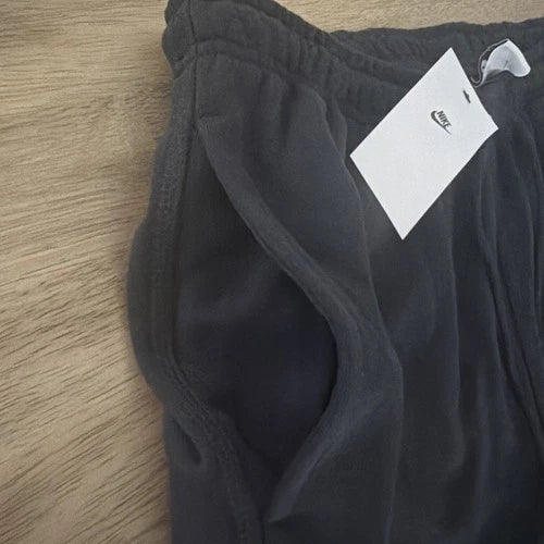 Nike Men’s L Standard Fit Above Knee Length Shorts Black Cotton  Polyester  New
