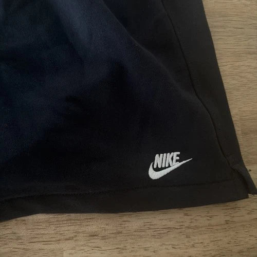 Nike Men’s L Standard Fit Above Knee Length Shorts Black Cotton  Polyester  New