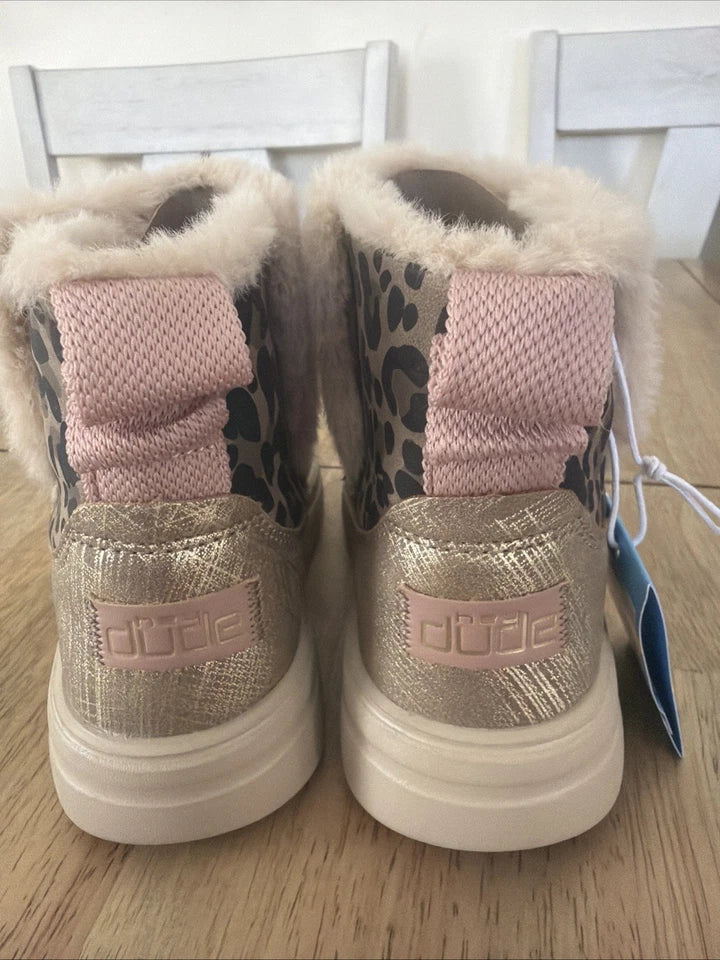 Hey Dude Shoes Kids 12