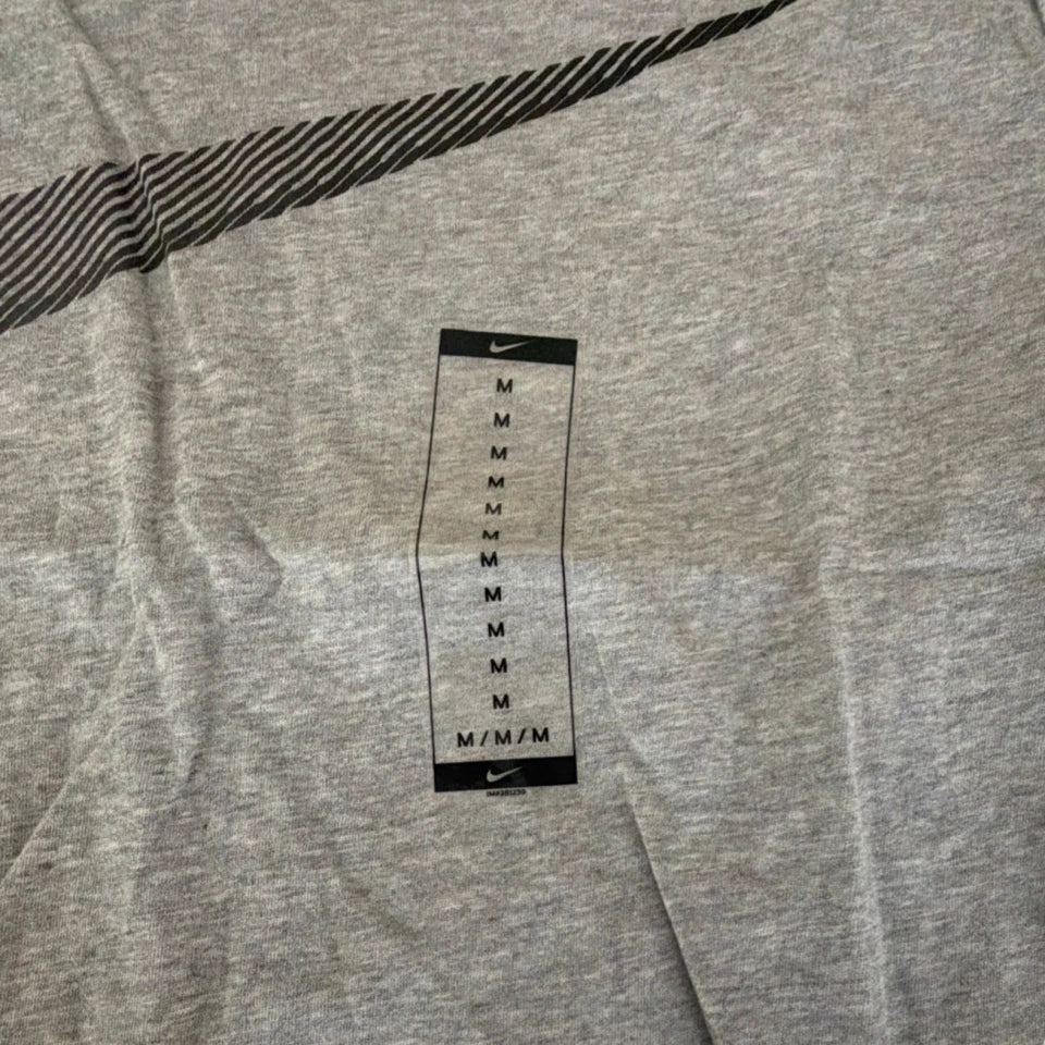 Nike Dri-FIT The Nike Tee M Gray Regular Fit Lightweight Crew Neck Short Sleeve AR5968-063