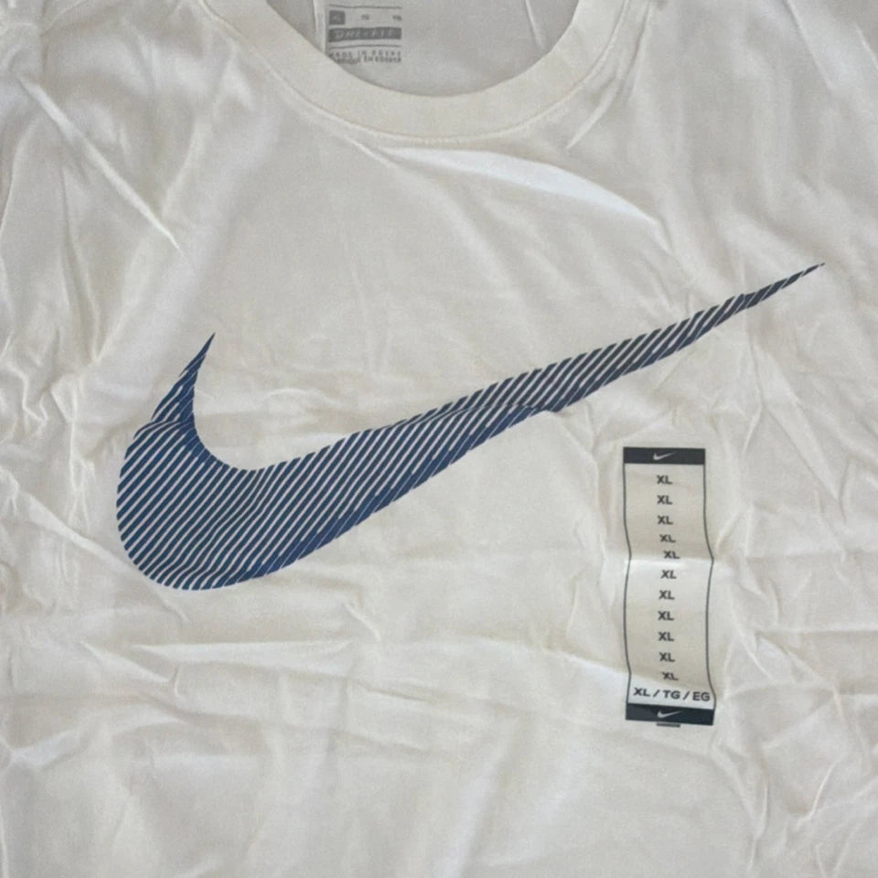Nike Dri- Fit  White Short Sleeve T-Shirt XL AR5968-100