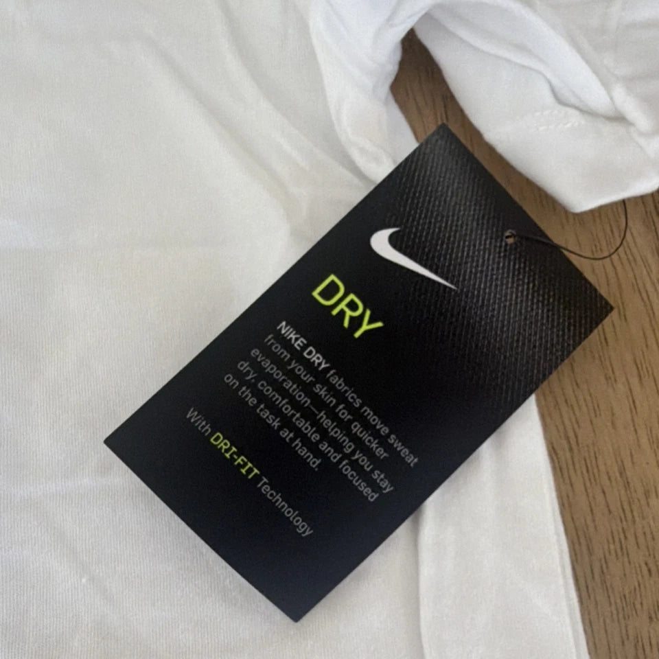 NikeThe Nike Dri-FIT Men's White Short Sleeve T-Shirt L AR5968-100