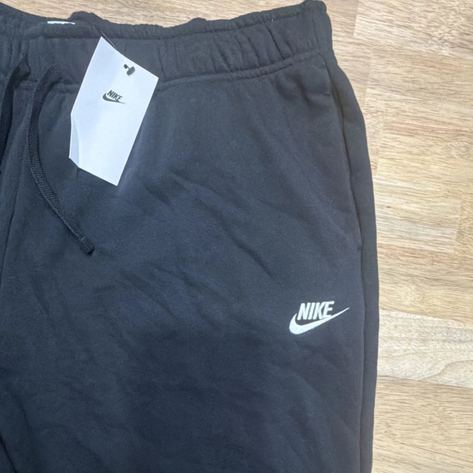 Nike Women's Plus Size black sweatpants (1X) XL